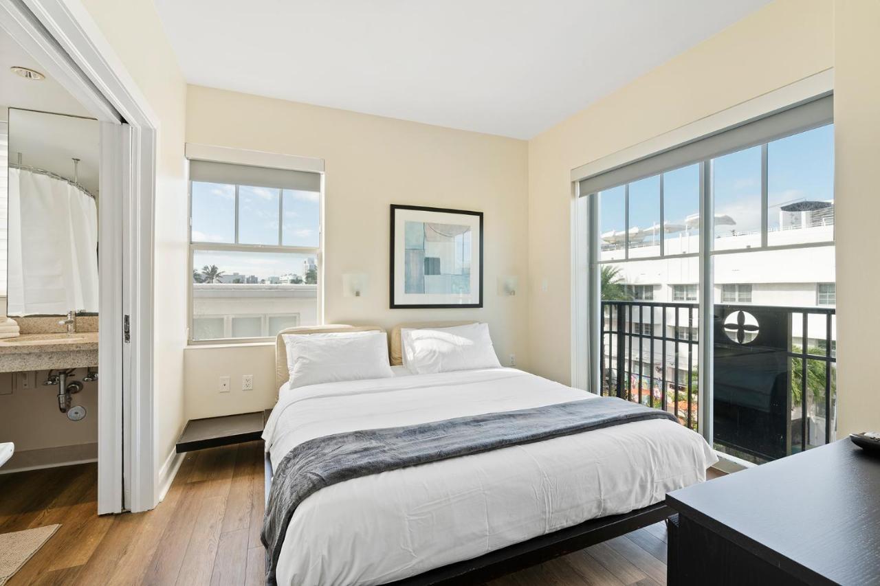 Ocean Drive Apartments With Rooftop Pool, South Beach, Miami ไมอามีบีช ภายนอก รูปภาพ